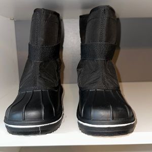 Kids winter/snow boots